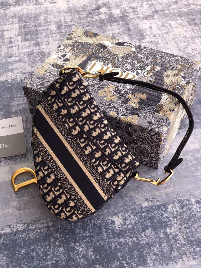D*ior Bag Top Quality 26*20*7 cm