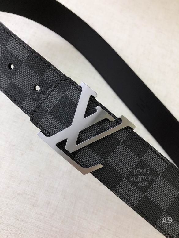 L*uis V*itton Belts Top Version