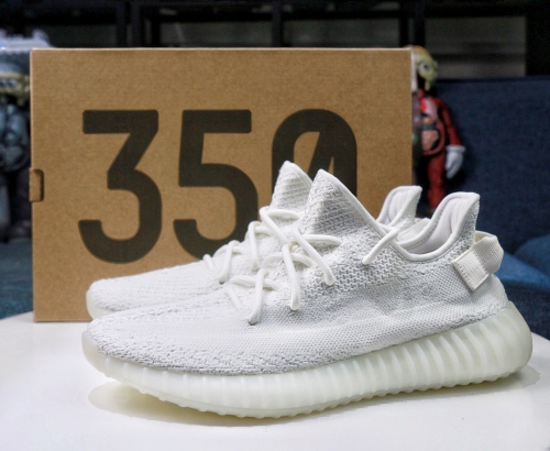 Yeezy boost 350 V2 Cream white