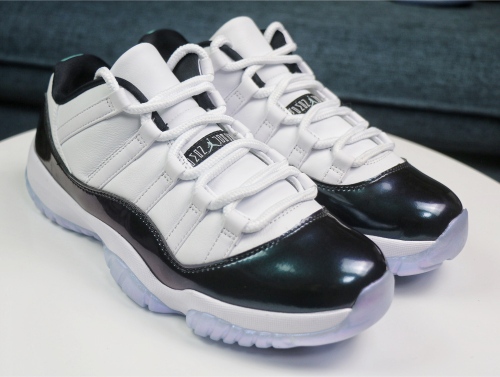 Air Jordan 11 Retro Low Iridescent 528895-145