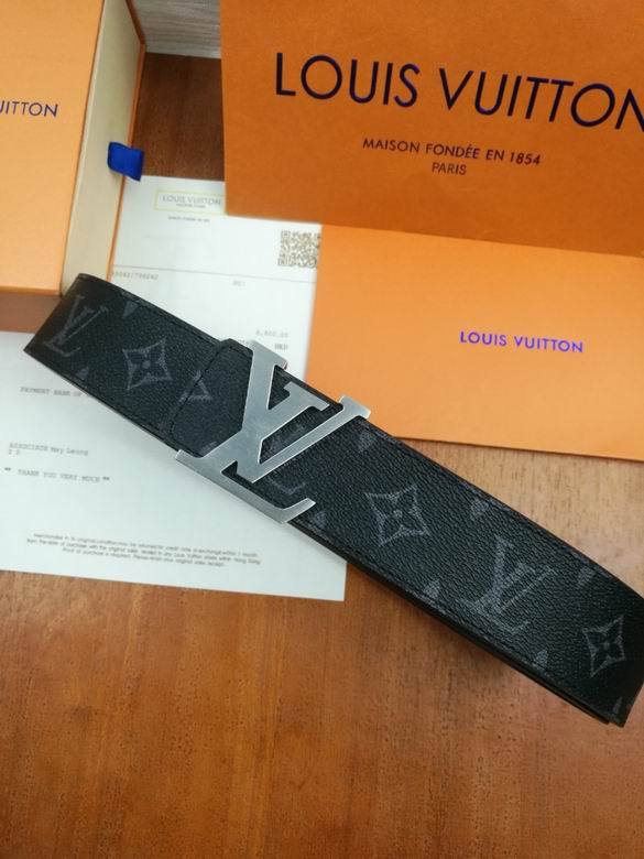 L*uis V*itton Belts Top Version