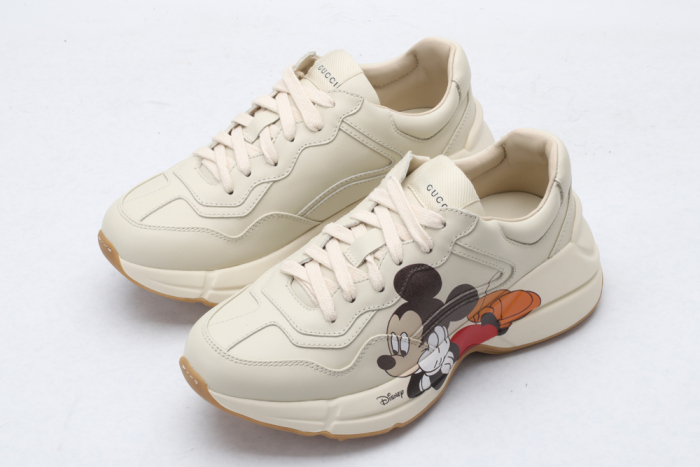 G*cci Sneaker