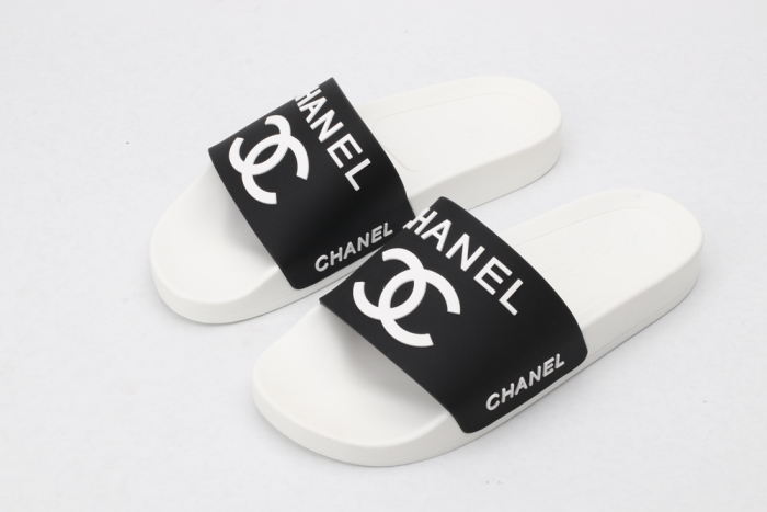 C*anel Sandals
