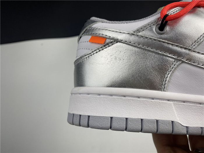 Off-White x Nike Dunk Low CT0856- 800