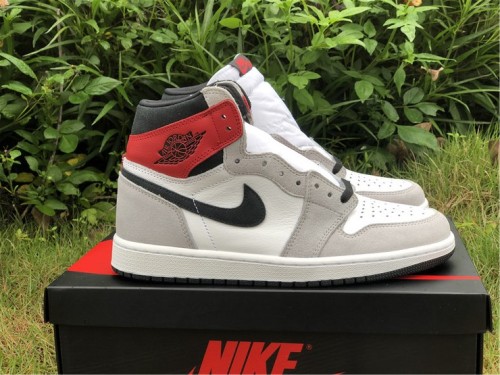 Air Jordan 1 Retro High Light Smoke Grey 555088-126
