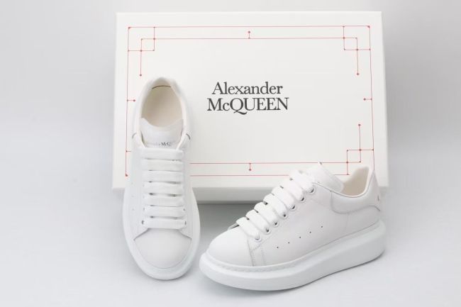 A*exander M*queen Sneaker