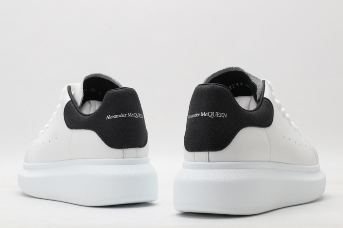 A*exander M*queen Sneaker
