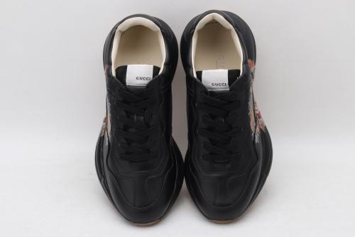 G*cci Sneaker