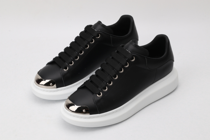 A*exander M*queen Sneaker