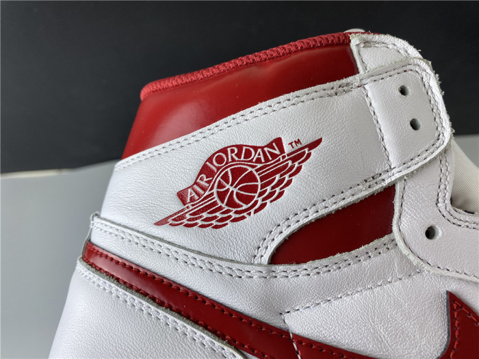 Air Jordan 1 Retro Metallic Red  555088-103