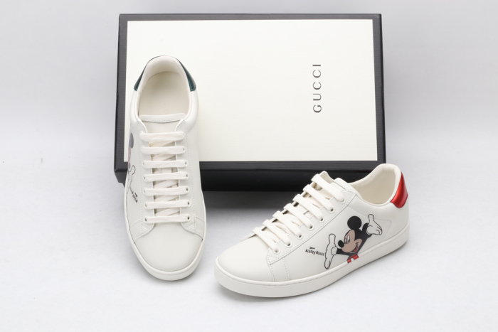 G*cci Sneaker