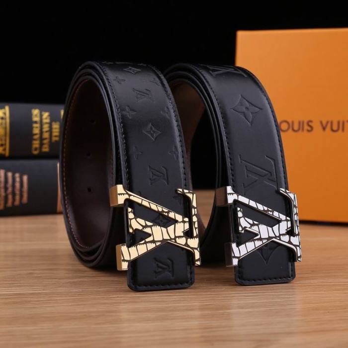 L*uis V*itton Belts Top Version