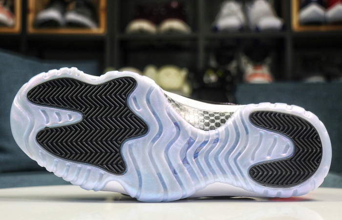 Air Jordan 11 Retro Low Iridescent 528895-145