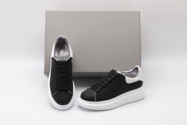 A*exander M*queen Sneaker