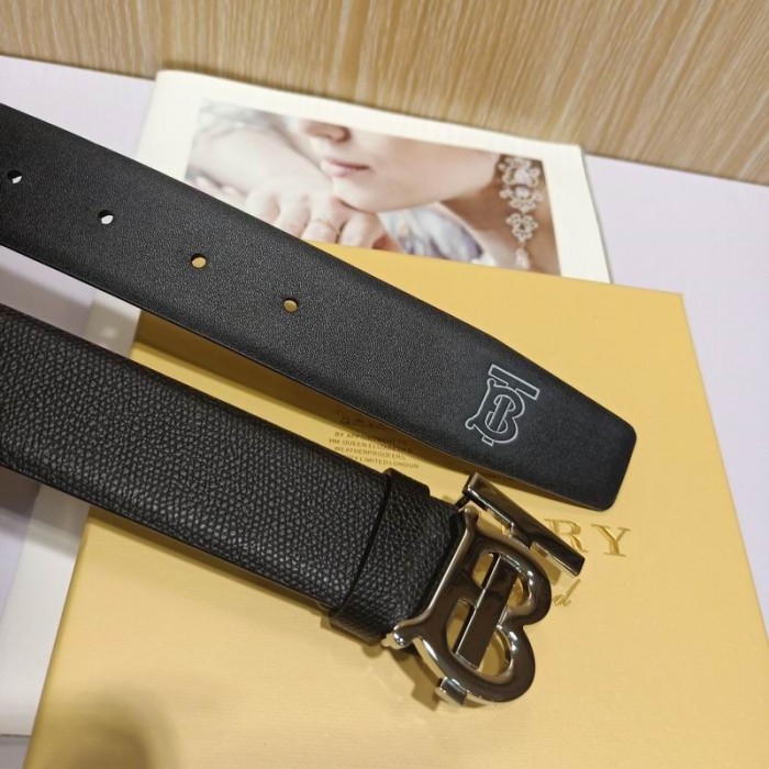 B*rberrry Belts Top Version