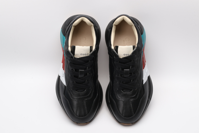 G*cci Sneaker