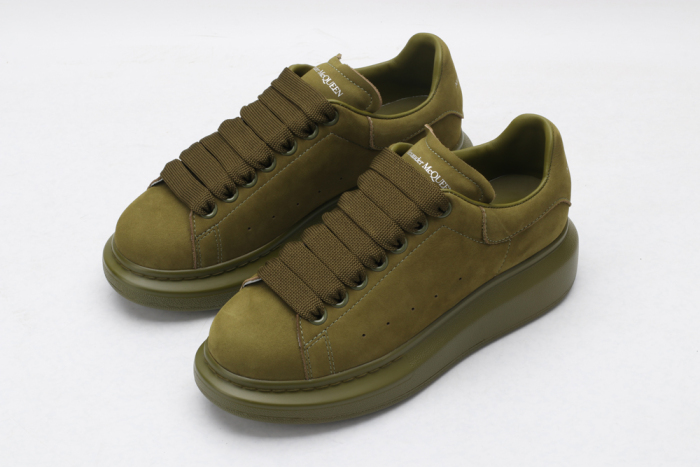 A*exander M*queen Sneaker