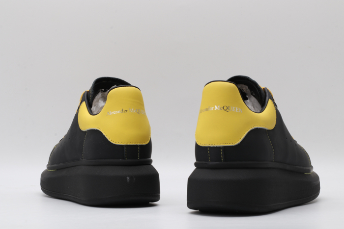 A*exander M*queen Sneaker