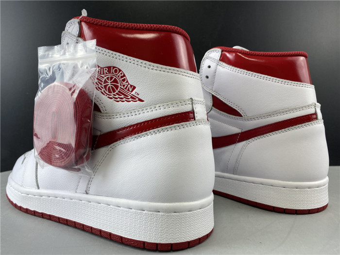 Air Jordan 1 Retro Metallic Red  555088-103