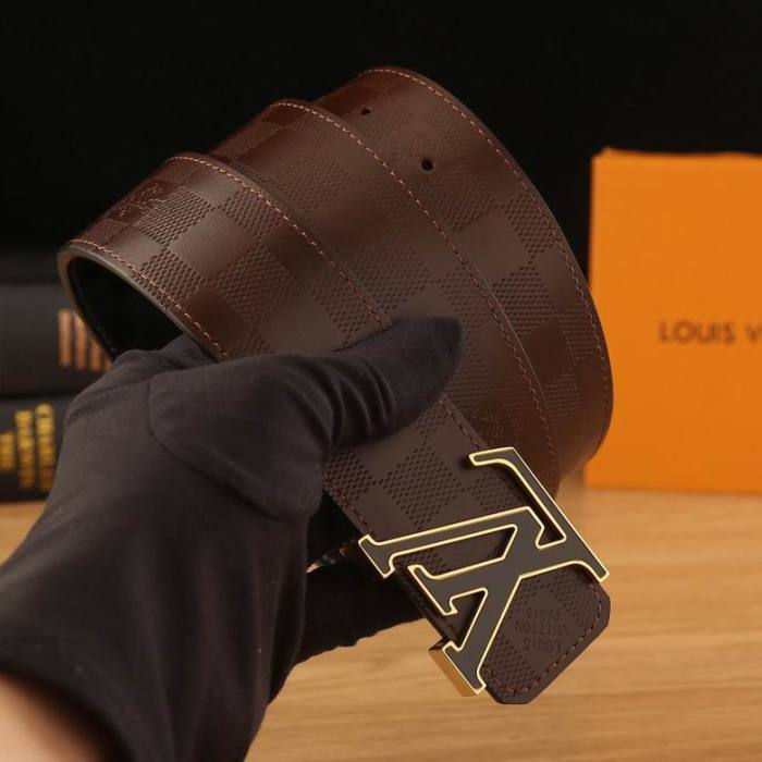 L*uis V*itton Belts Top Version