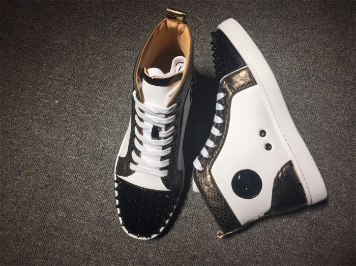 C*ristian L*uboutin Lou Spikes Sneaker