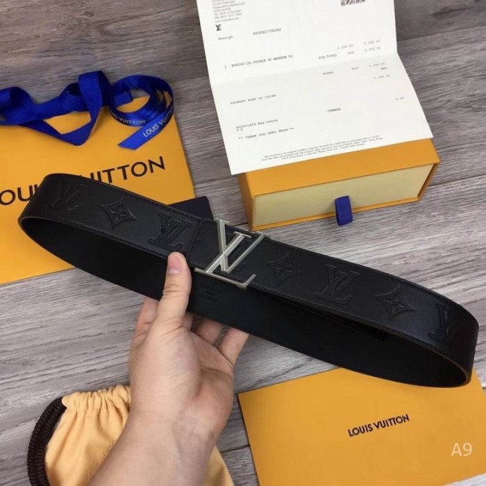 L*uis V*itton Belts Top Version