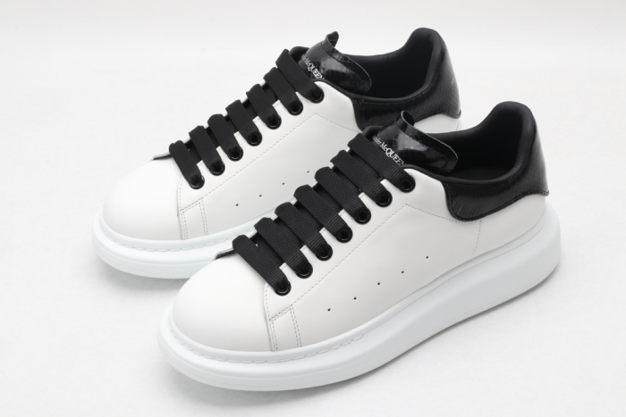 A*exander M*queen Sneaker