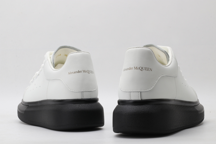 A*exander M*queen Sneaker