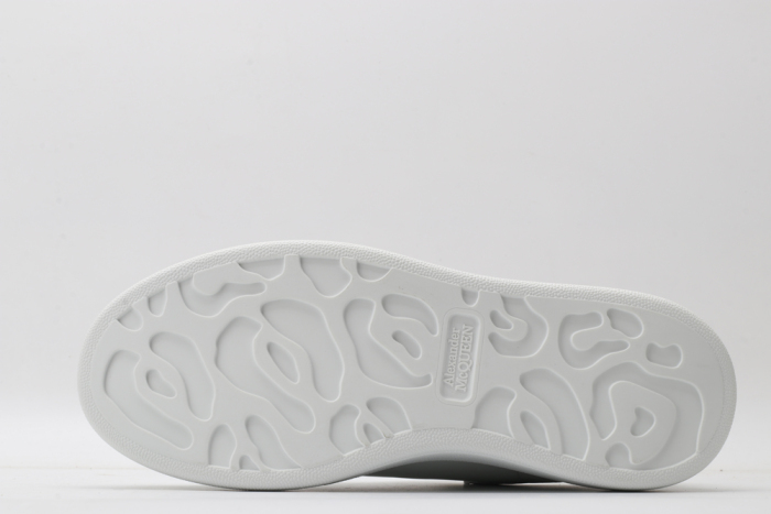 A*exander M*queen Sneaker