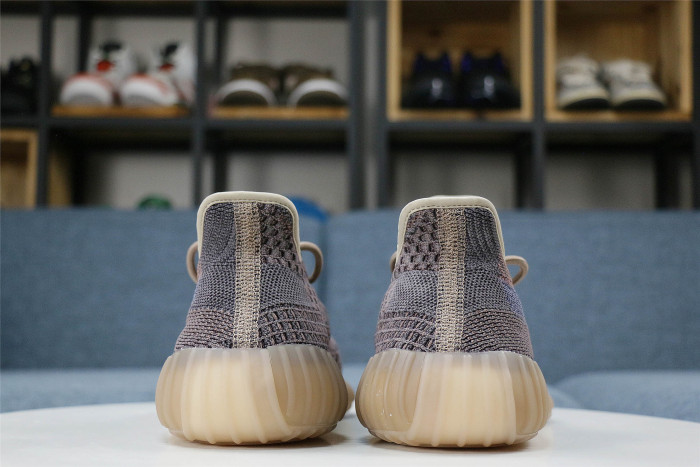 Yeezy Boost 350 V2 Fade