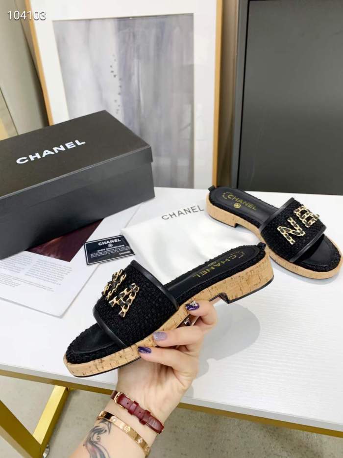 Women C*hanel Top Slippers