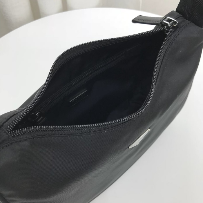 P*rada Top Bag