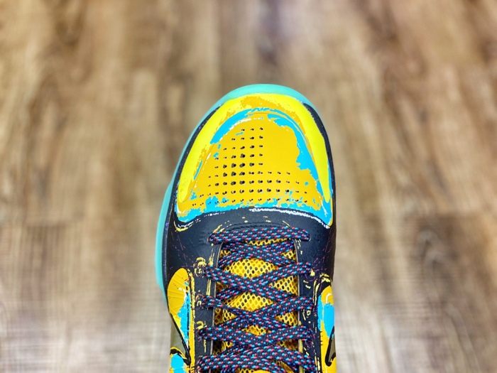 NIKE KOBE 5