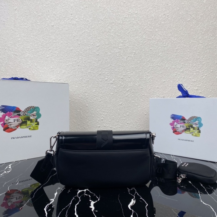 P*rada Top Bag 23*12.5*5.5cm