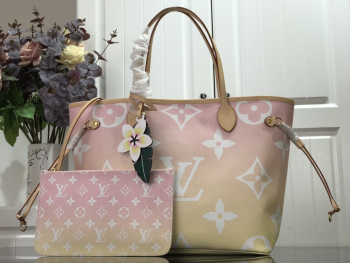 L*ouis V*uitton Top Bag 31.0 x 28.0 x 14.0cm