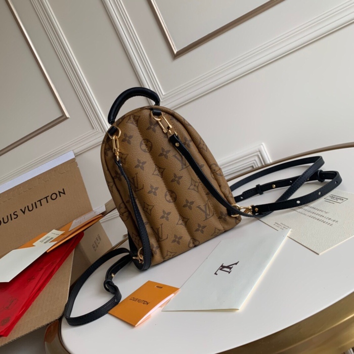 L*ouis V*uitton Top Bag 15×22×9cm
