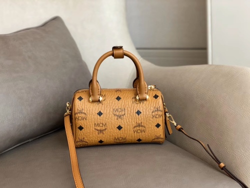 M*CM Bag Top Quality 18.5*10*8cm
