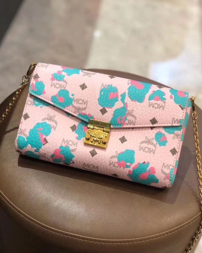 M*CM Top Bag 14*24*5cm