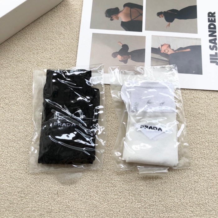 Socks 2pairs