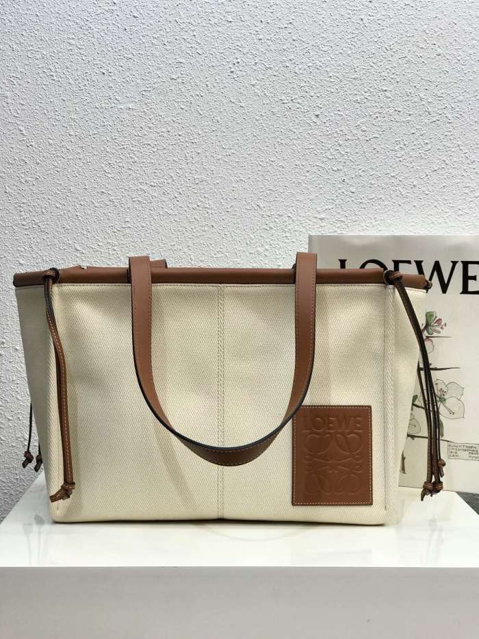 L*oewe Top Bag