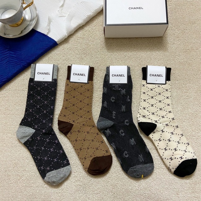 Socks 4pieces