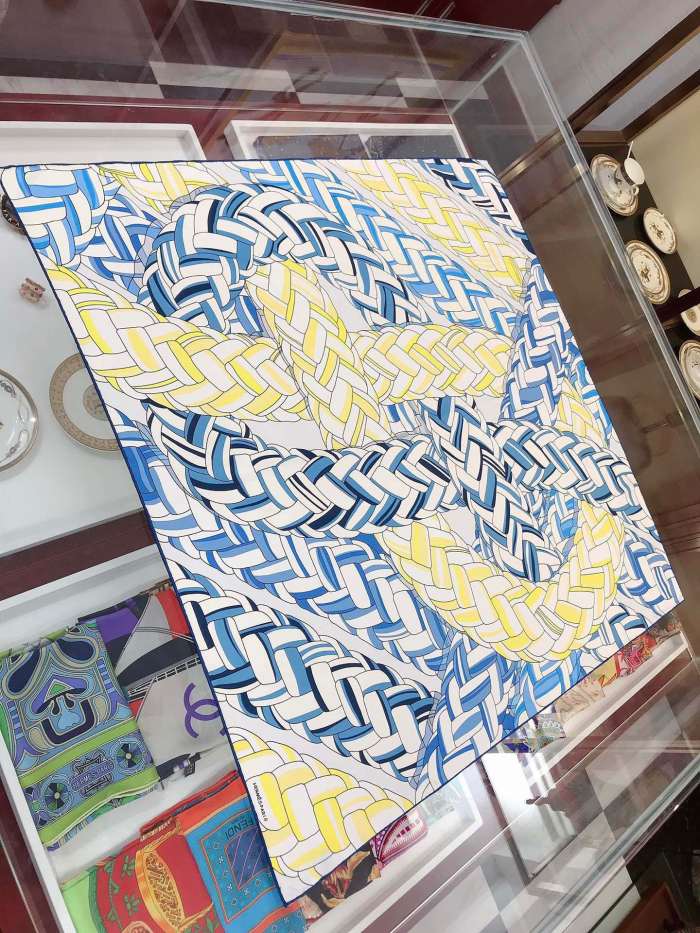 Scarf 90*90cm