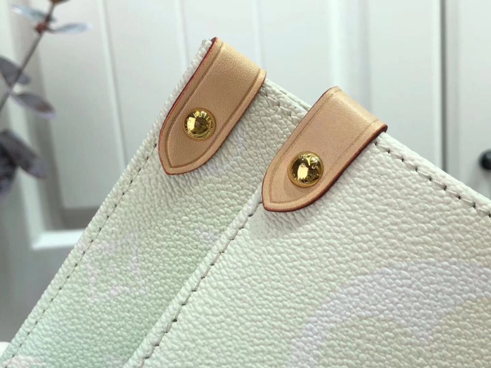 L*ouis V*uitton Top Bag 41.0 x 34.0 x 19.0cm