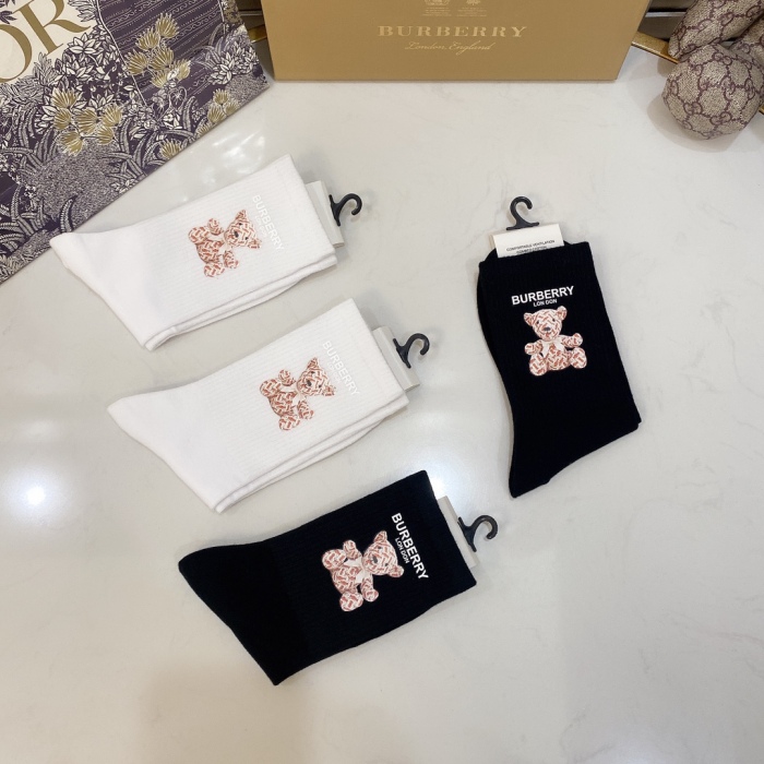 Socks 4pieces