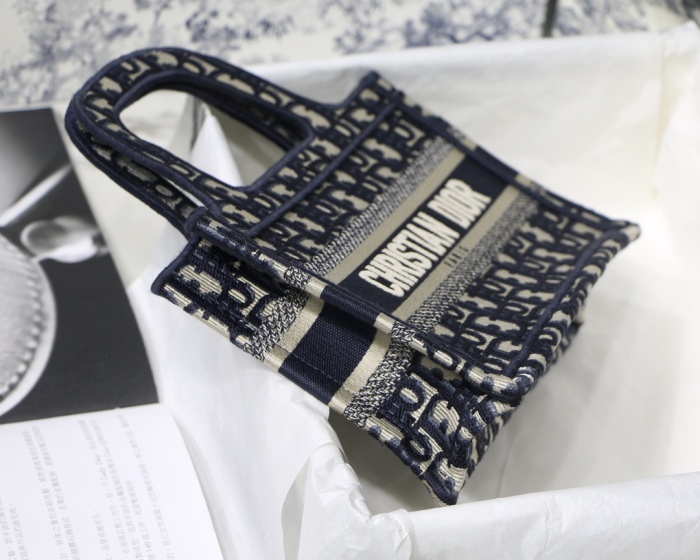D*ior Top Bag 23*17*7cm
