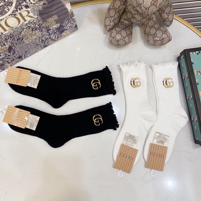 Socks 4pieces