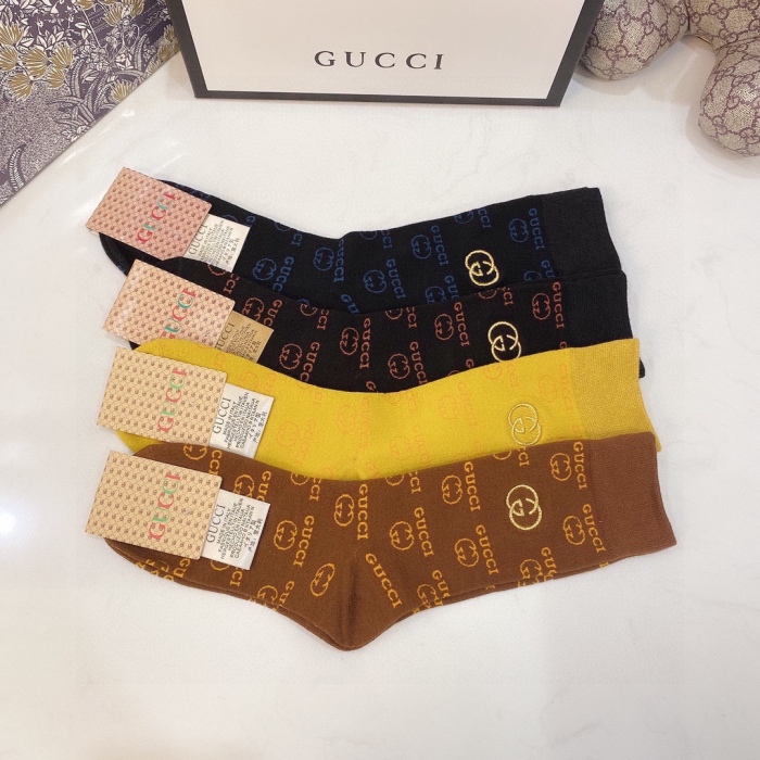 Socks 4pieces