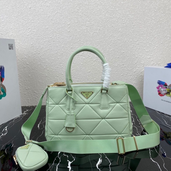 P*rada Top Bag 28×20×12cm