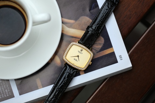 Watches Top Quality 32*28mm
