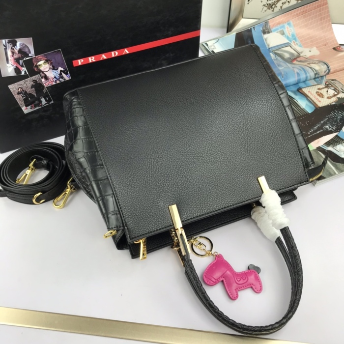 P*rada Top Bag 30*23*13cm